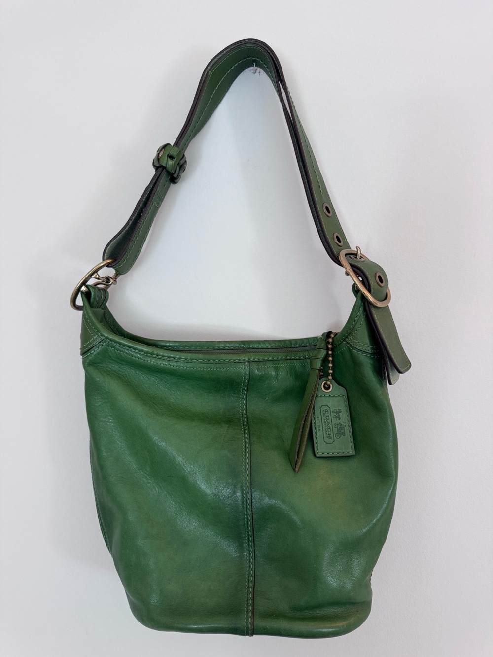 VTG COACH BLEEKER TATTERSALL BURNISHED Leather Bucket Bag in Apple Green #11422